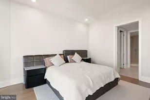 7887 Jones Branch Dr, McLean, VA 22102 - Photo 28