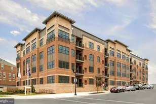 9521 Bastille St, Fairfax, VA 22031 - Photo 1