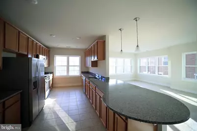 9521 Bastille Street #305, Fairfax, VA 22031 - Photo 2