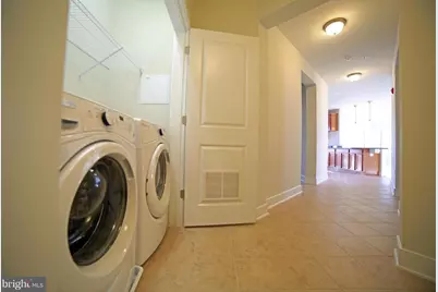 9521 Bastille Street #305, Fairfax, VA 22031 - Photo 14