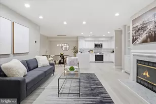 12008 Ridge Knoll Dr, Fairfax, VA 22033 - Photo 14