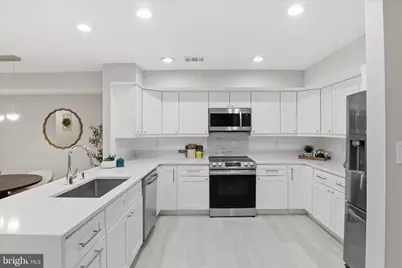 12008 Ridge Knoll Drive #7, Fairfax, VA 22033 - Photo 10