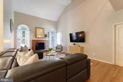 12704 Autumn Crest Drive, Oak Hill, VA 20171 - Photo 18