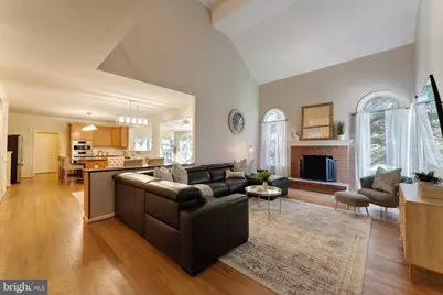 12704 Autumn Crest Drive, Oak Hill, VA 20171 - Photo 16