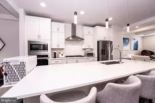 5207 Ridgeview Retreat Dr, Chantilly, VA 20151 - Photo 6