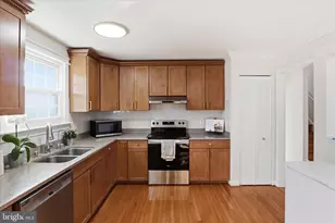 4797 Tapestry Dr, Fairfax, VA 22032 - Photo 12