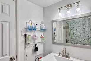 2901 Charing Cross Rd, Falls Church, VA 22042 - Photo 22