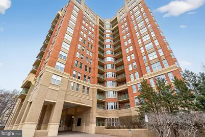 11776 Stratford House Place #1008, Reston, VA 20190 - Photo 2