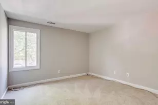 527 Florida Ave, Herndon, VA 20170 - Photo 16