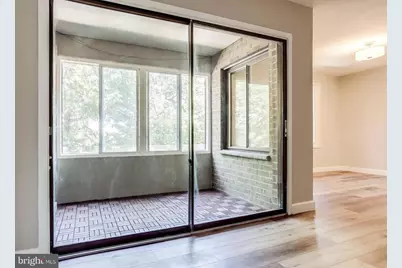 527 Florida Avenue #104, Herndon, VA 20170 - Photo 18