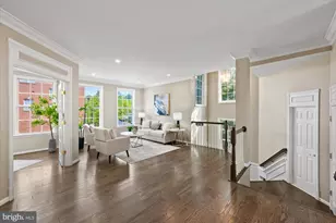 13438 Burrough Farm Dr, Herndon, VA 20171 - Photo 14