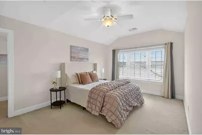 2081 Hutchison Grove Court, Falls Church, VA 22043 - Photo 34