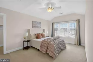 2081 Hutchison Grove Ct, Falls Church, VA 22043 - Photo 34