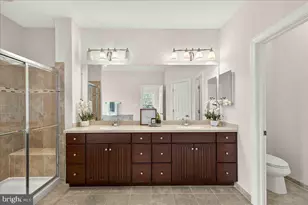 2081 Hutchison Grove Ct, Falls Church, VA 22043 - Photo 32