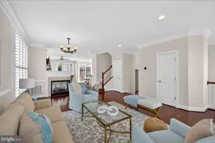 2081 Hutchison Grove Ct, Falls Church, VA 22043 - Photo 12