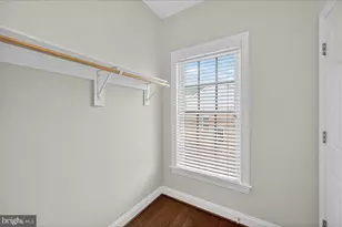 2081 Hutchison Grove Ct, Falls Church, VA 22043 - Photo 26