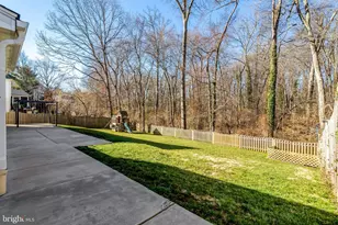9315 Winbourne Rd, Burke, VA 22015 - Photo 50