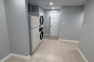 13301 Aiken Pl, Herndon, VA 20170 - Photo 16