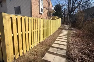 13301 Aiken Pl, Herndon, VA 20170 - Photo 8