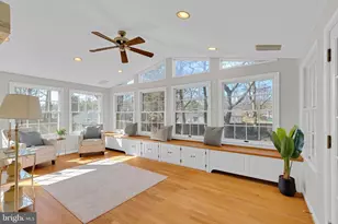 7239 Devereux Ct, Alexandria, VA 22315 - Photo 10