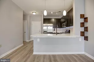 2655 Prosperity Ave, Fairfax, VA 22031 - Photo 2