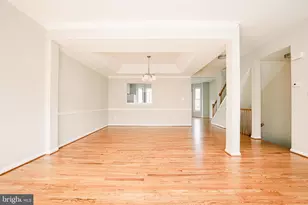 6584 Irvin Ct, Alexandria, VA 22312 - Photo 2