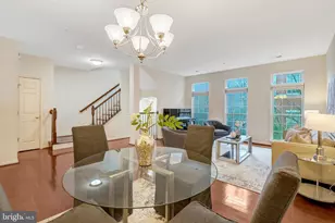 4479 Beacon Grove Cir, Fairfax, VA 22033 - Photo 8