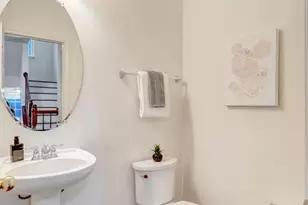 4479 Beacon Grove Cir, Fairfax, VA 22033 - Photo 10