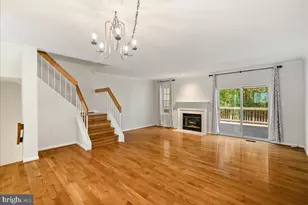 8316 Linden Oaks Ct, Lorton, VA 22079 - Photo 6
