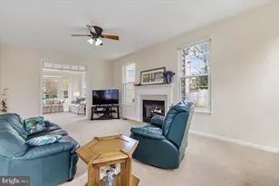 6753 Edge Cliff Dr, Alexandria, VA 22315 - Photo 16