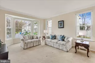 6753 Edge Cliff Dr, Alexandria, VA 22315 - Photo 20