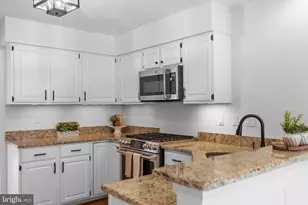 1281 Wedgewood Manor Way, Reston, VA 20194 - Photo 22