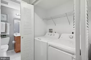 1702 Ascot Way, Reston, VA 20190 - Photo 8