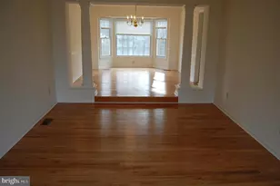 2413 Belle Haven Meadows Ct, Alexandria, VA 22306 - Photo 8