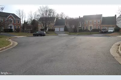 2413 Belle Haven Meadows Court, Alexandria, VA 22306 - Photo 46