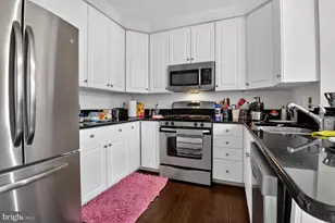 8866 Ashgrove House Ln, Vienna, VA 22182 - Photo 24