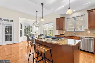 4509 Rhett Ln, Fairfax, VA 22030 - Photo 8