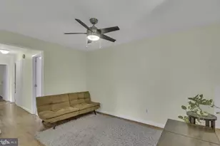 11232 Chestnut Grove Square, Reston, VA 20190 - Photo 8