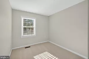 5635 Sutherland Ct, Burke, VA 22015 - Photo 32