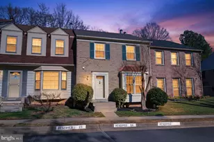 5635 Sutherland Ct, Burke, VA 22015 - Photo 1