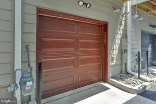 7367 Blade Dr, Falls Church, VA 22042 - Photo 46