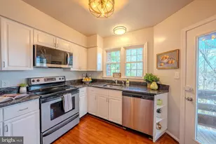 11168 Beaver Trail Ct, Reston, VA 20191 - Photo 20