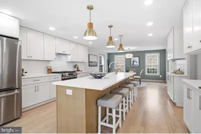 11711 Lakewood Lane, Fairfax Station, VA 22039 - Photo 4