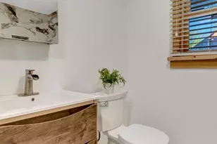 8320 Briar Creek Dr, Annandale, VA 22003 - Photo 42