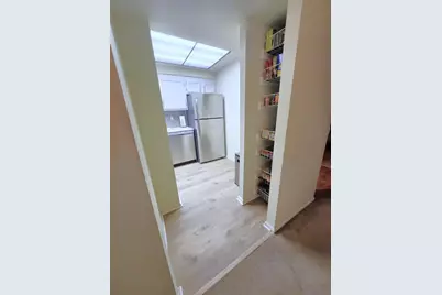 7600 Tremayne Place #301, McLean, VA 22102 - Photo 10
