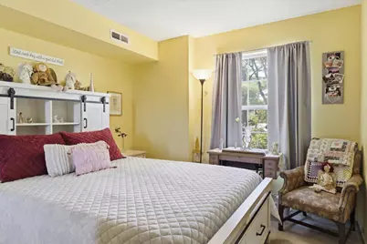 7600 Tremayne Place #301, McLean, VA 22102 - Photo 12