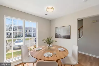 7654 Stana Court, Lorton, VA 22079 - Photo 6