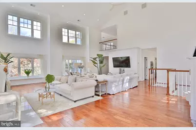 6329 Linway Terrace, McLean, VA 22101 - Photo 10