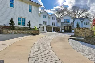 6329 Linway Terrace, McLean, VA 22101 - Photo 2