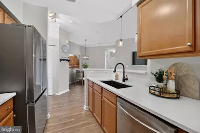 12919 Alton Square #410, Herndon, VA 20170 - Photo 4